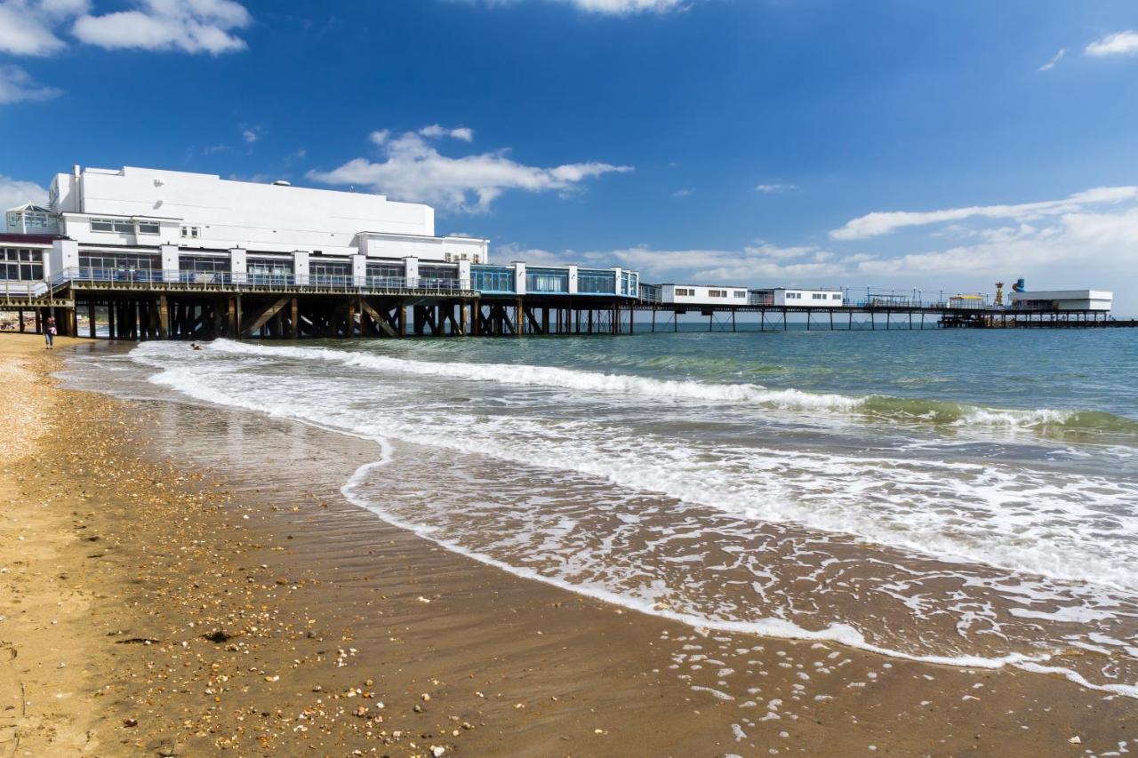 Chalet 56 Sandown Bay Holiday Centre Generous Money Off Ferry Crossing & Special Offer Until End Of June, September And Halloween Deals Now On Buitenkant foto